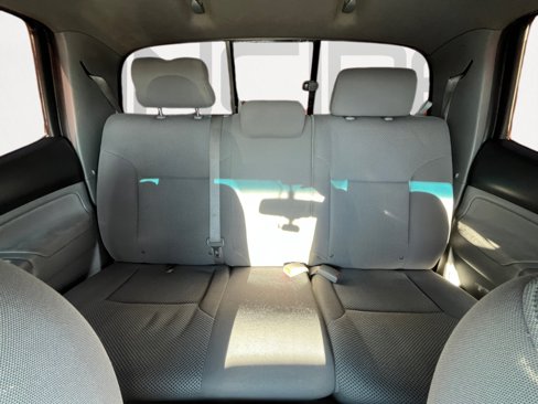 Used 2011 Toyota Tacoma PreRunner image 20
