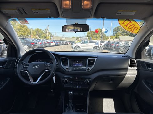 Used 2017 Hyundai Tucson SE image 12