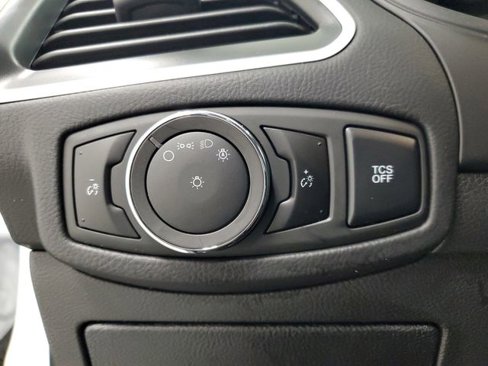 Used 2024 Ford Edge SEL image 21