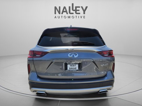 Certified 2024 INFINITI QX50 Luxe w/ Accent Package image 4