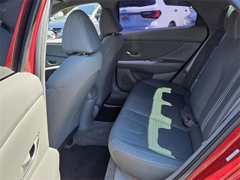 Used 2021 Hyundai Elantra SEL w/ Convenience Package image 20