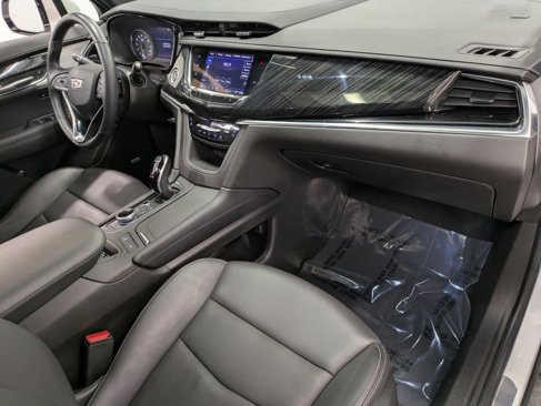 Used 2022 Cadillac XT6 Premium Luxury w/ Technology Package image 29