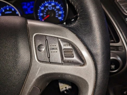 Used 2013 Hyundai Tucson Limited image 43