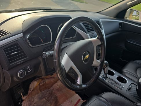 Used 2011 Chevrolet Traverse LT w/ LPO, 'HIT The Road' Package image 14