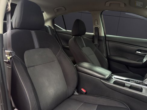 Used 2021 Nissan Sentra SV image 14