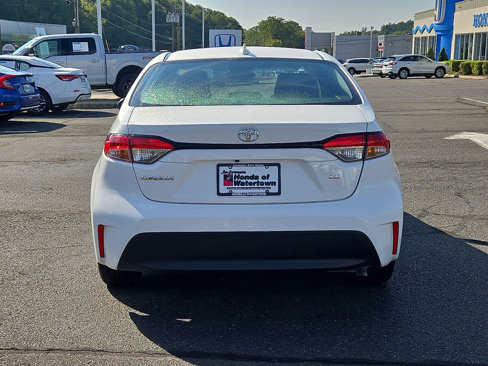 Used 2023 Toyota Corolla LE image 6
