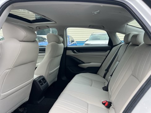 Used 2019 Honda Accord EX-L image 21