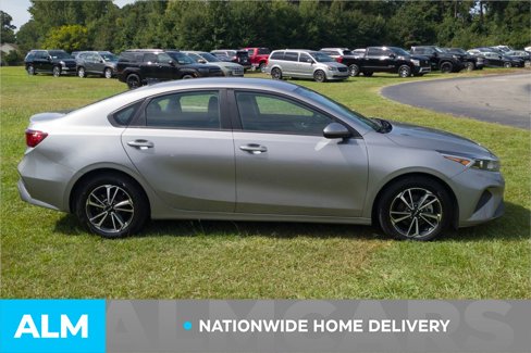Used 2024 Kia Forte LXS image 5