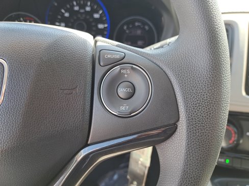 Used 2016 Honda HR-V LX image 19