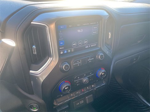 Used 2020 Chevrolet Silverado 1500 LT w/ All-Star Edition image 13