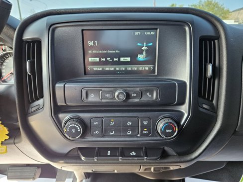 Used 2018 Chevrolet Silverado 1500 W/T w/ Trailering Package image 22