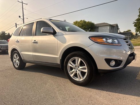 Used 2011 Hyundai Santa Fe Limited image 2