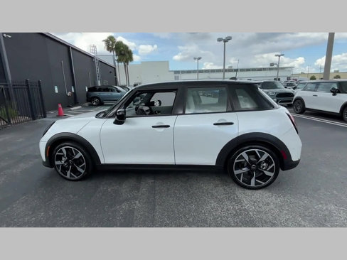 Certified 2025 MINI Cooper S image 18