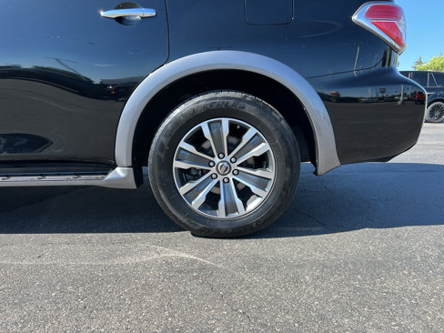 Used 2018 Nissan Armada SL w/ Moonroof Package image 17