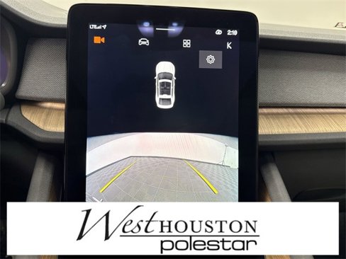 Used 2022 Polestar Polestar 2 w/ Performance Package image 21