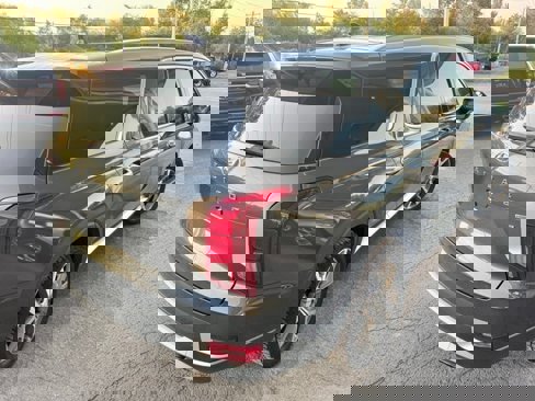 Used 2022 Hyundai Palisade Limited image 5