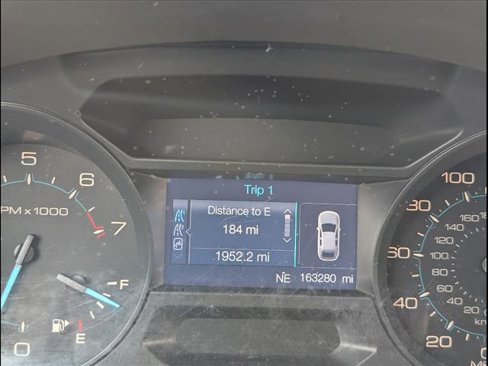 Used 2015 Ford Explorer 4WD image 9