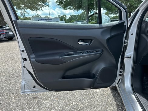 Certified 2021 Nissan Versa SV image 10