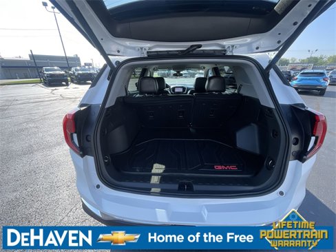 Certified 2023 GMC Terrain SLT w/ Infotainment Package II image 26