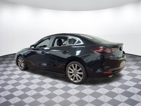 Used 2019 MAZDA MAZDA3 Sedan w/ Select Package image 3