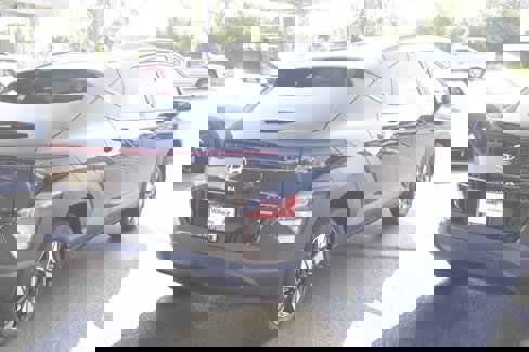 New 2025 Hyundai Kona SEL image 5
