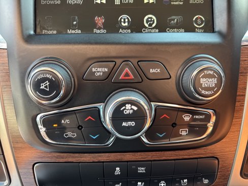 Used 2016 RAM 1500 Laramie image 39
