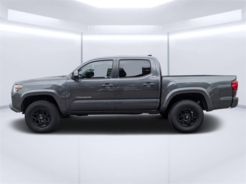 Used 2022 Toyota Tacoma SR5 image 6