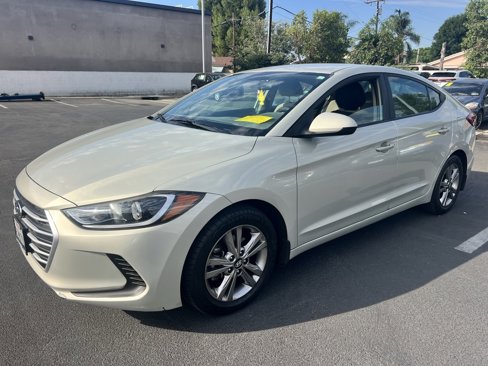 Used 2018 Hyundai Elantra SEL image 2