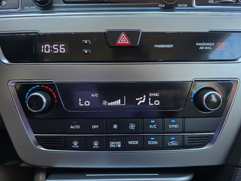 Used 2016 Hyundai Sonata SE image 17