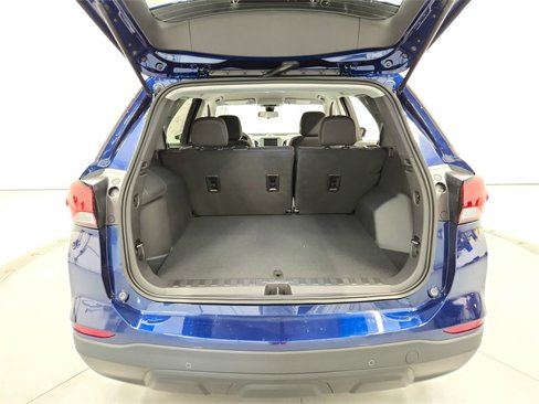 Used 2023 Chevrolet Equinox LS w/ LS Convenience Package image 35