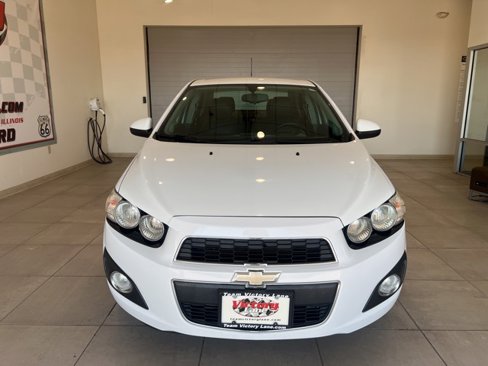 Used 2015 Chevrolet Sonic LTZ image 2