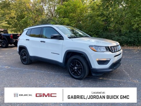 Used 2018 Jeep Compass Sport image 1