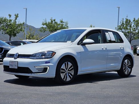 Used 2019 Volkswagen e-Golf SE w/ Driver Assistance Package image 19