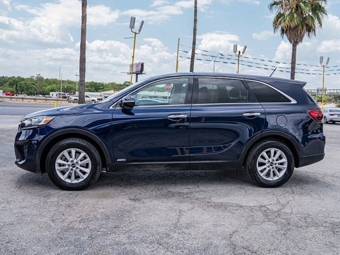 Used 2020 Kia Sorento AWD V6 image 8