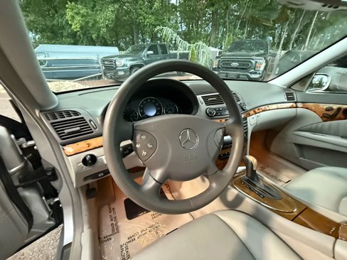 Used 2003 Mercedes-Benz E 320 Sedan image 14