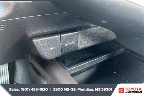 Used 2024 Toyota Camry LE image 23