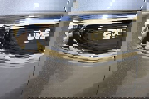 Used 2022 GMC Yukon SLE image 16