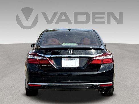 Used 2016 Honda Accord EX image 24