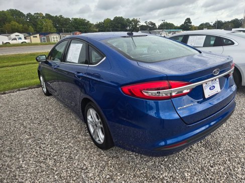 Used 2018 Ford Fusion S image 3