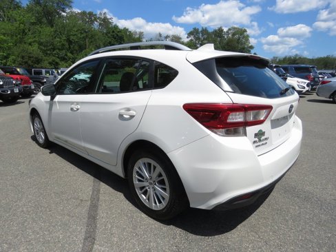 Used 2017 Subaru Impreza 2.0i Premium image 8