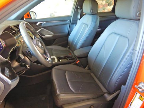 Used 2023 Audi Q3 2.0T Premium image 14