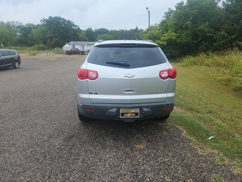 Used 2012 Chevrolet Traverse LT image 4