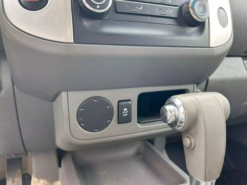 Used 2017 Nissan Frontier S image 19