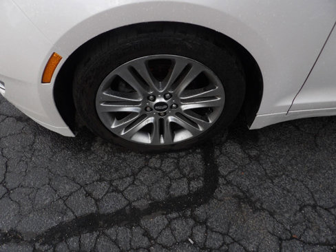 Used 2015 Lincoln MKZ Hybrid w/ Equipment Group 201A Select image 7