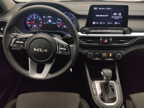 Used 2024 Kia Forte LXS image 22