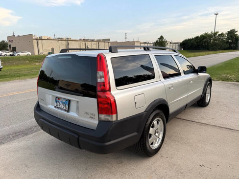 Used 2004 Volvo XC70 image 10
