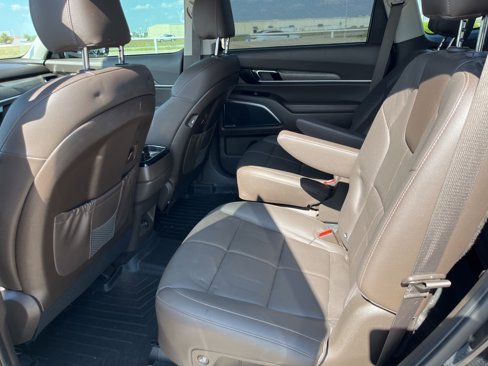 Used 2021 Kia Telluride SX w/ Nightfall Edition Package image 8