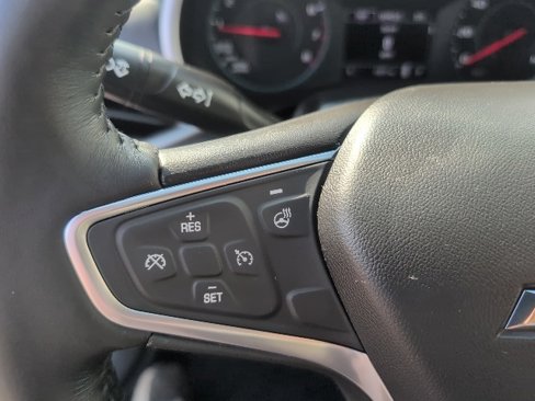 Used 2022 Chevrolet Malibu LT w/ Leather Package image 18