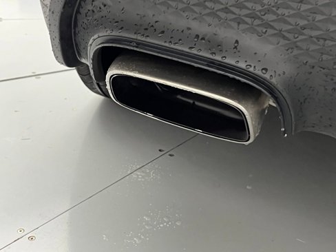 Certified 2024 Porsche Macan image 46