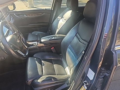 Used 2016 Cadillac XTS Luxury image 19